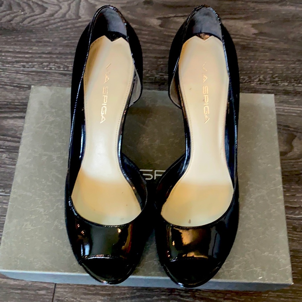 Via Spiga high heel black patent peep toe shoes
